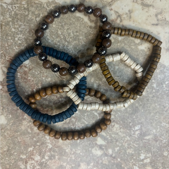 Wood bead stretchy bracelets. - Picture 2 of 2